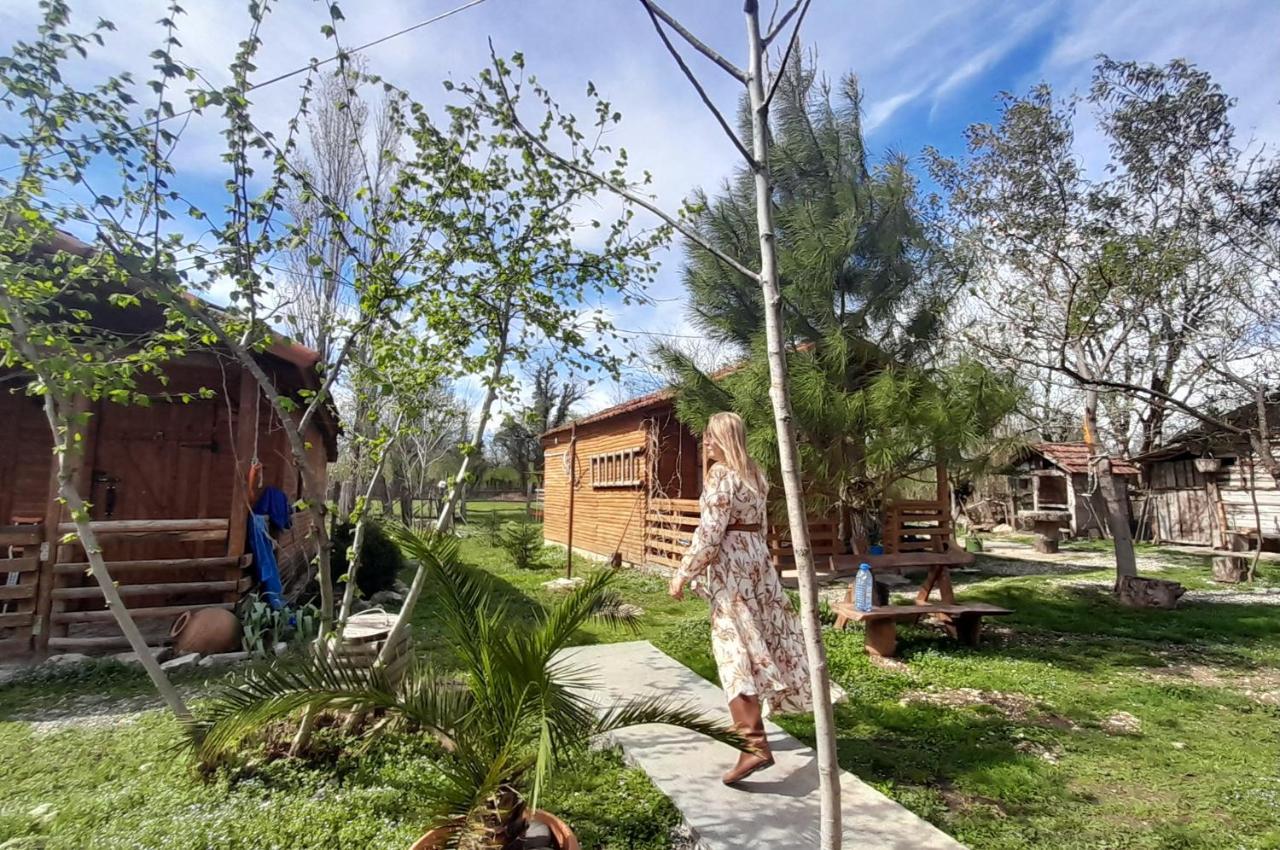 Tiny Houses Genacvale Martvili Esterno foto
